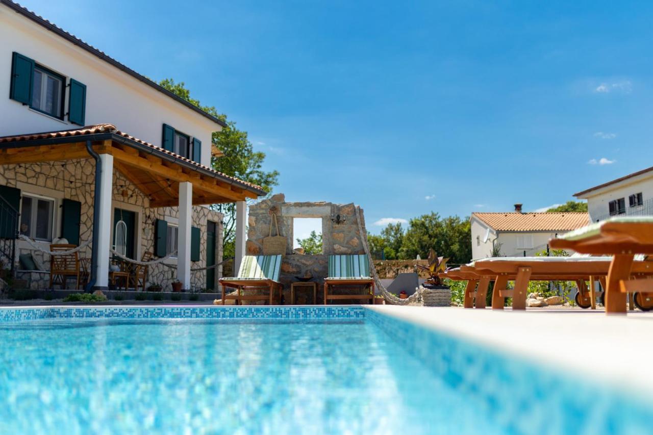 Villa AdAstra Malinska Esterno foto