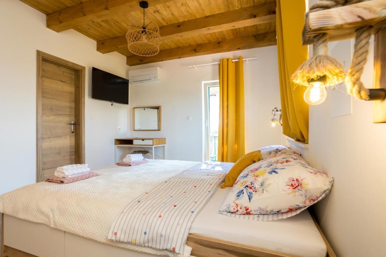 Villa AdAstra Malinska Esterno foto