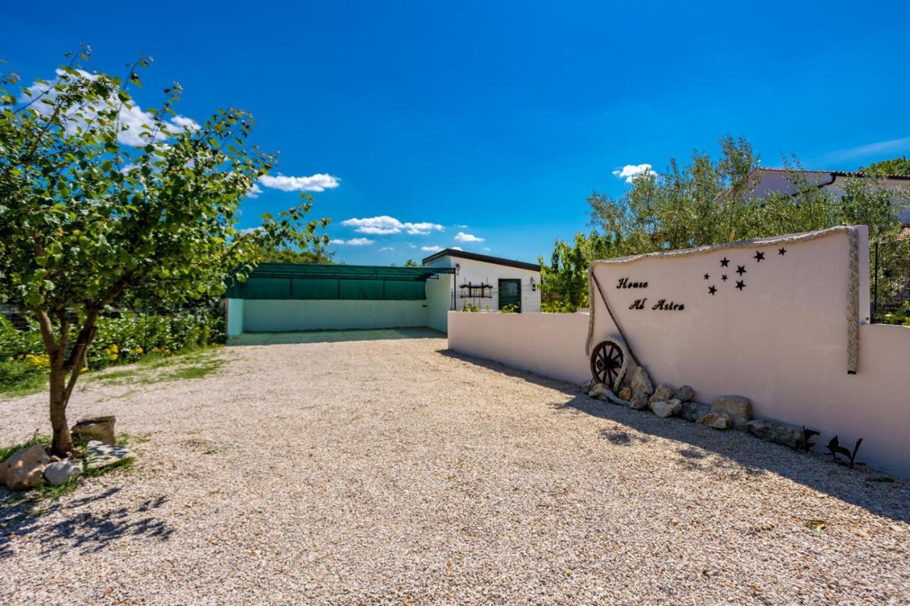 Villa AdAstra Malinska Esterno foto